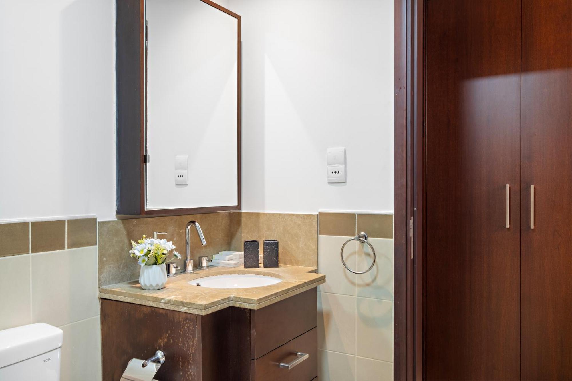 Elegant 1br With Stunning Views At 29 Boulevard * Dubai